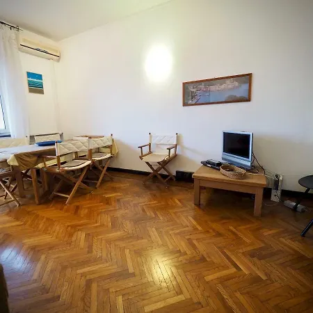 Casa Panoramica Affacciata Sul Porto Zona Acquario * ジェノヴァ